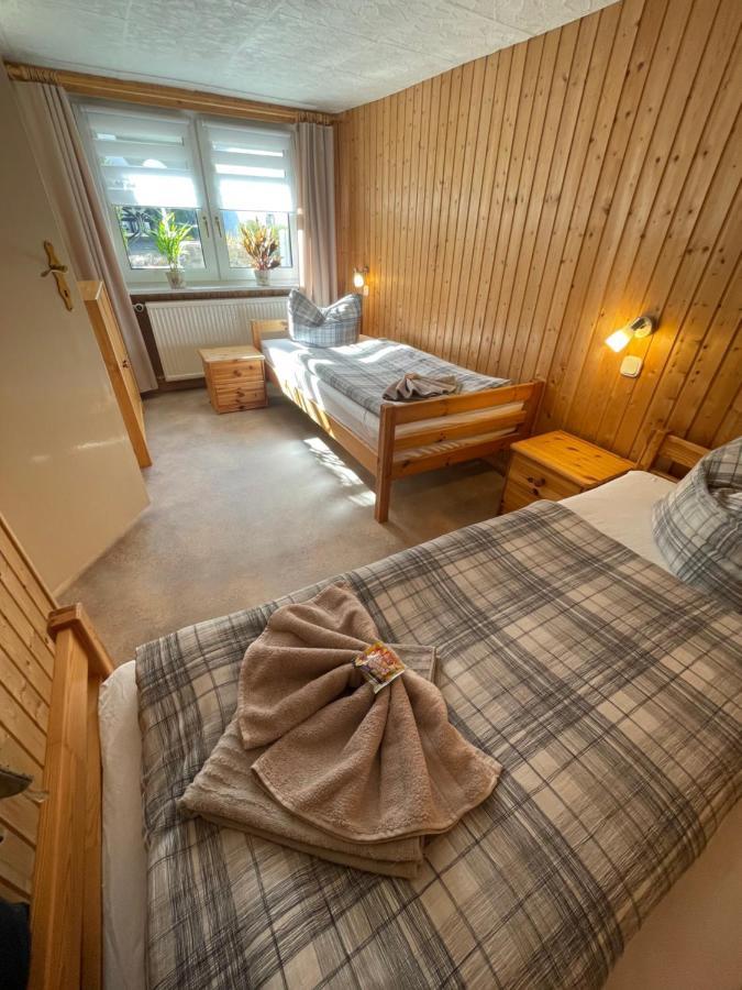 Christels Ferienwohnung 1 In Thale Mit Sonnenterrasse Und Grill Экстерьер фото