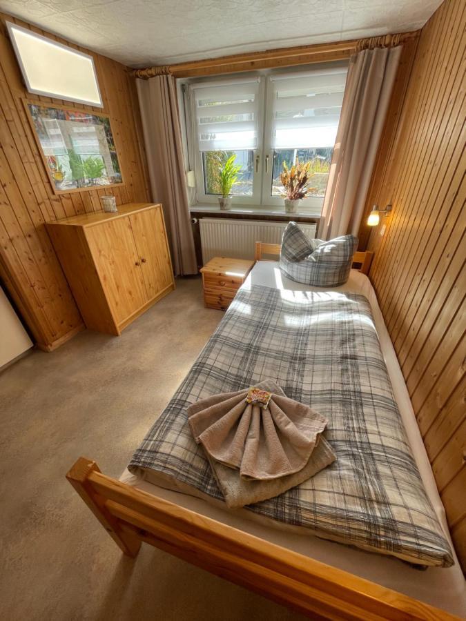 Christels Ferienwohnung 1 In Thale Mit Sonnenterrasse Und Grill Экстерьер фото